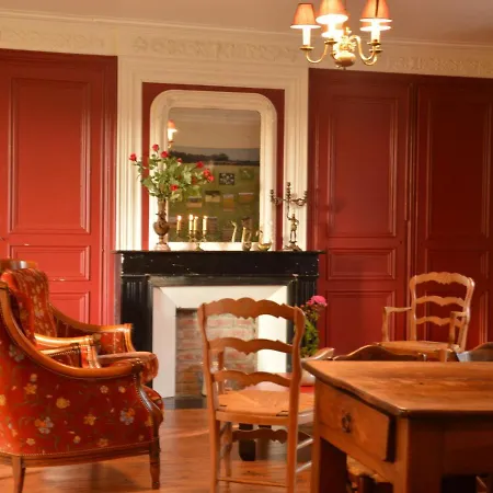 Holiday Home In Recques-Sur-Hem With Barbecue *
