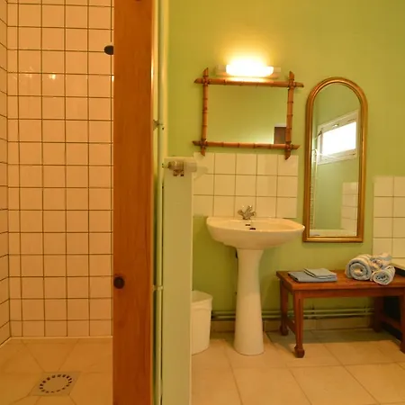 Holiday Home In Recques-Sur-Hem With Barbecue